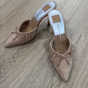Dolce Vita Tan Pointed Toe Heels
